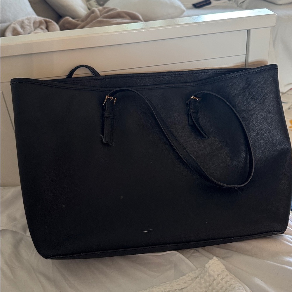 Michael Kors Black Tote with Gold MK Charm - Picture 2 of 8